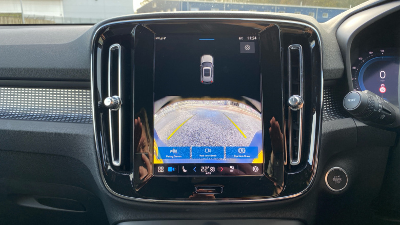 Volvo XC40 2.0 B3P Plus Dark 5dr Auto Petrol Estate